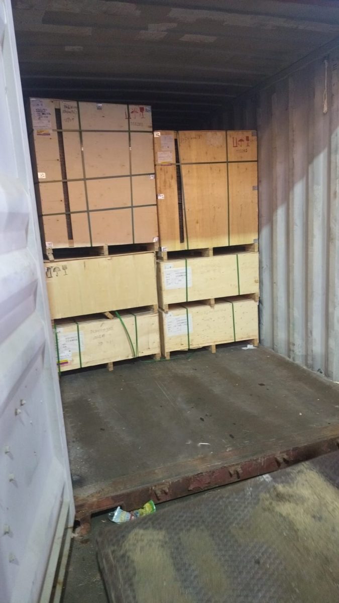 Marchandise calée et sanglée, prête au départ